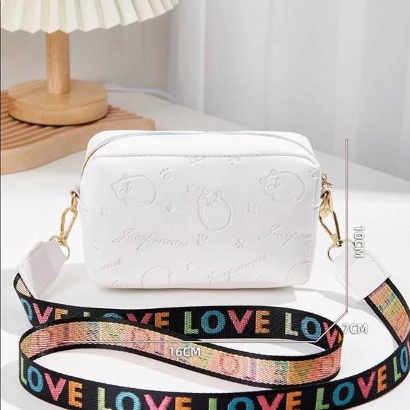 Cartoon Cat Embossed Square Bag - Picture 3 of 4